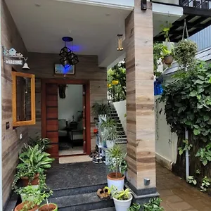  Privatunterkunft Periyar