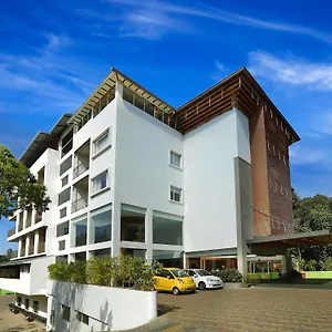 Spice Grove Hotel